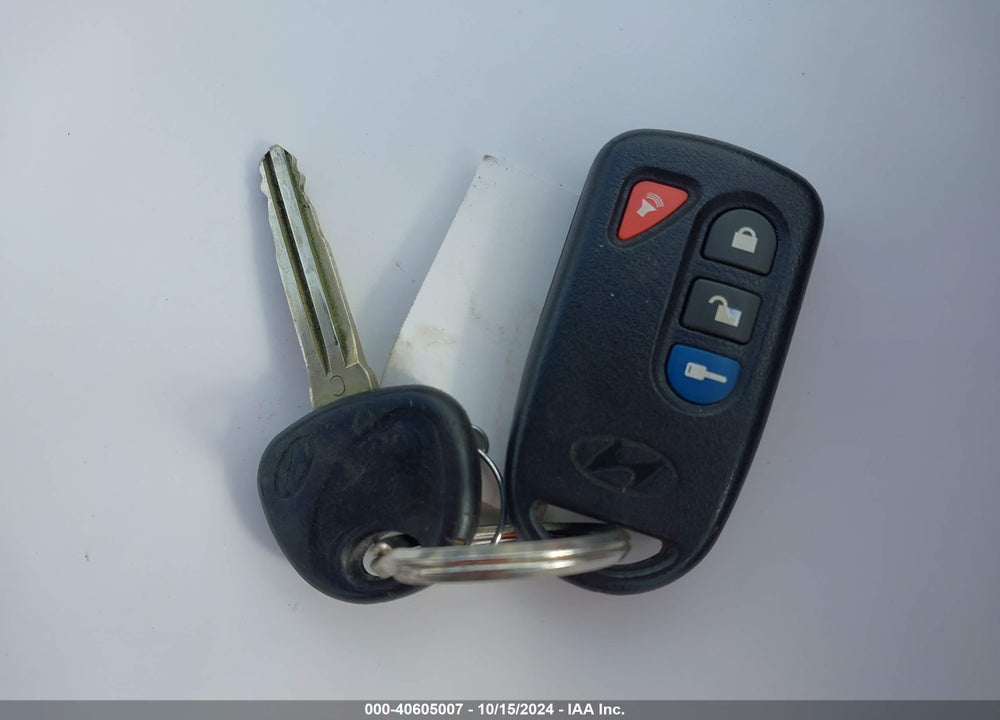 2012 HYUNDAI SANTA FE GLS VIN: 5XYZGDAB4CG118013