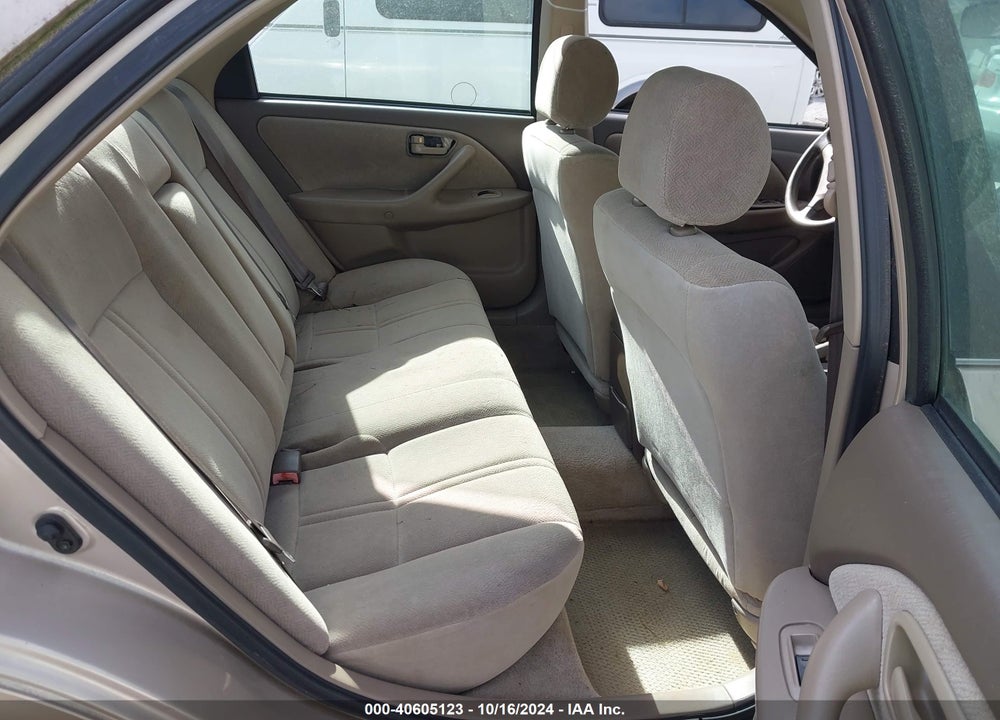 1999 TOYOTA CAMRY CE VIN: 4T1BG22K7XU572681