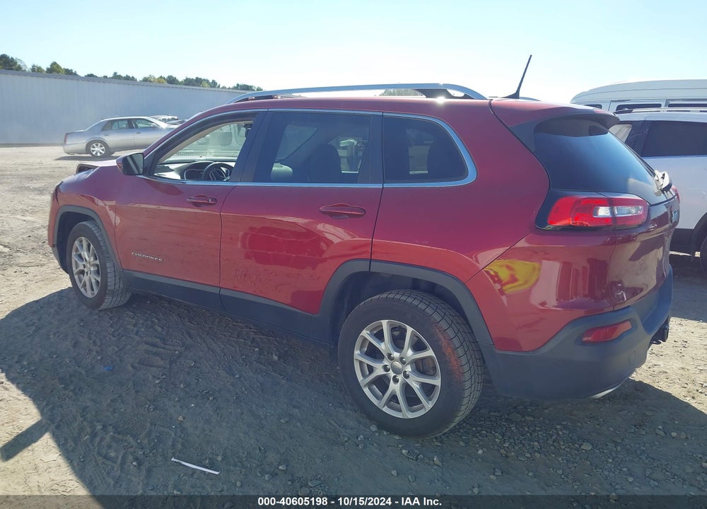 2017 JEEP CHEROKEE LATITUDE FWD VIN: 1C4PJLCS5HW592269