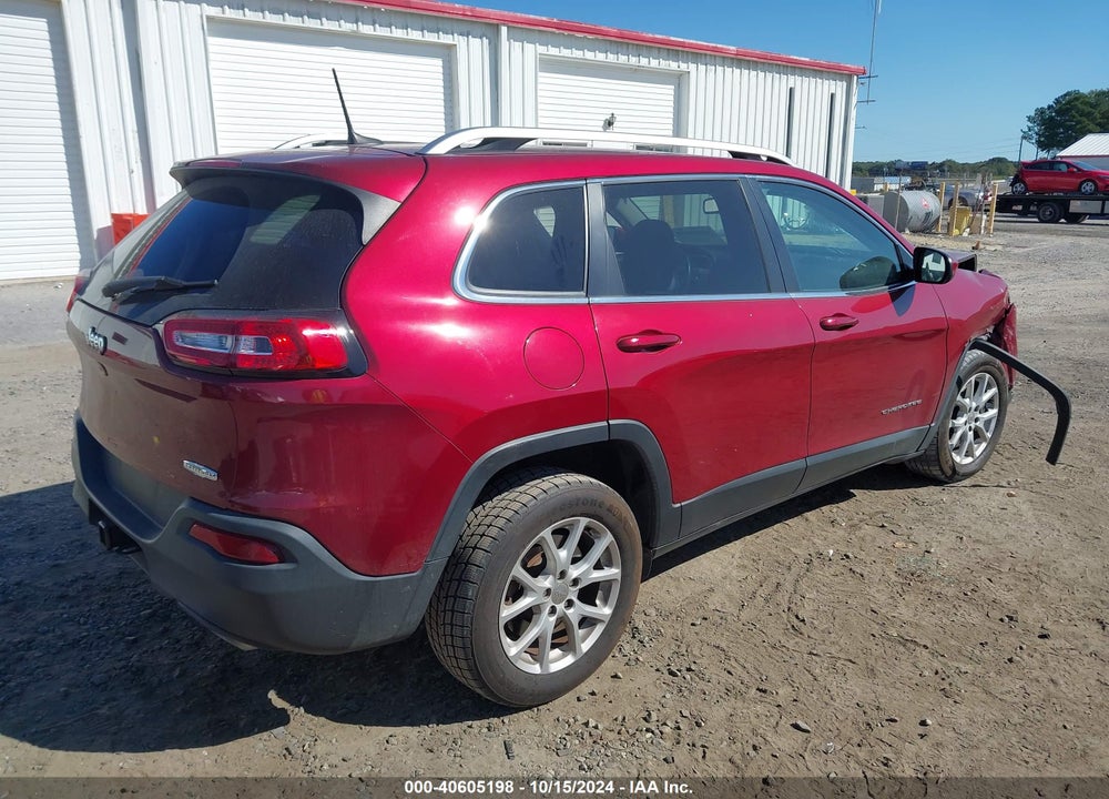 2017 JEEP CHEROKEE LATITUDE FWD VIN: 1C4PJLCS5HW592269
