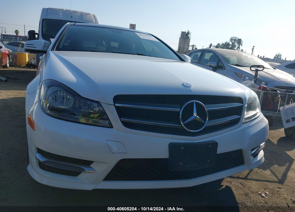 2015 MERCEDES-BENZ C 250 VIN: WDDGJ4HB4FG393578
