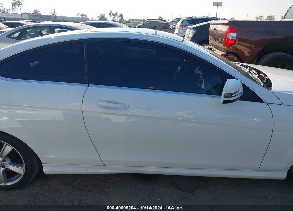 2015 MERCEDES-BENZ C 250 VIN: WDDGJ4HB4FG393578