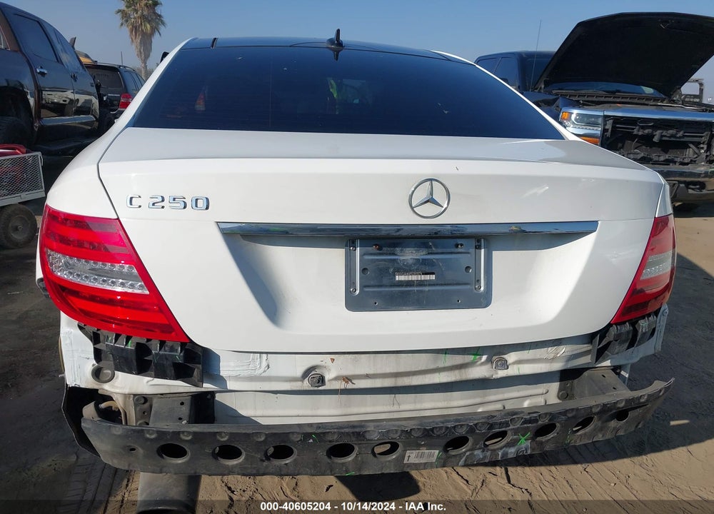 2015 MERCEDES-BENZ C 250 VIN: WDDGJ4HB4FG393578