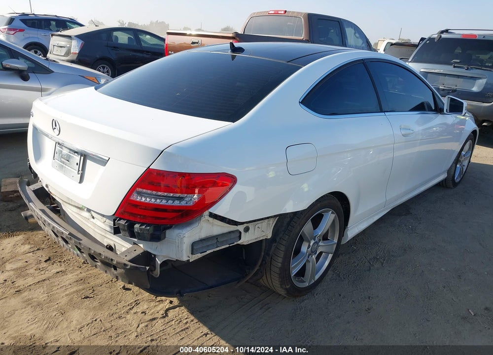 2015 MERCEDES-BENZ C 250 VIN: WDDGJ4HB4FG393578