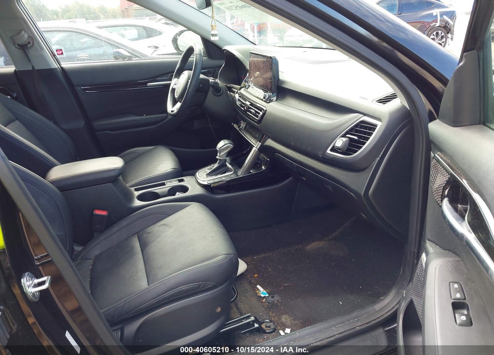 2022 KIA SELTOS SX TURBO VIN: KNDETCA21N7305570