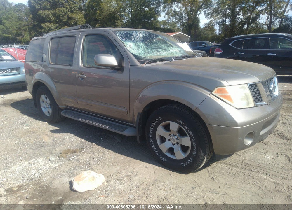 2005 NISSAN PATHFINDER SE VIN: 5N1AR18U85C784503