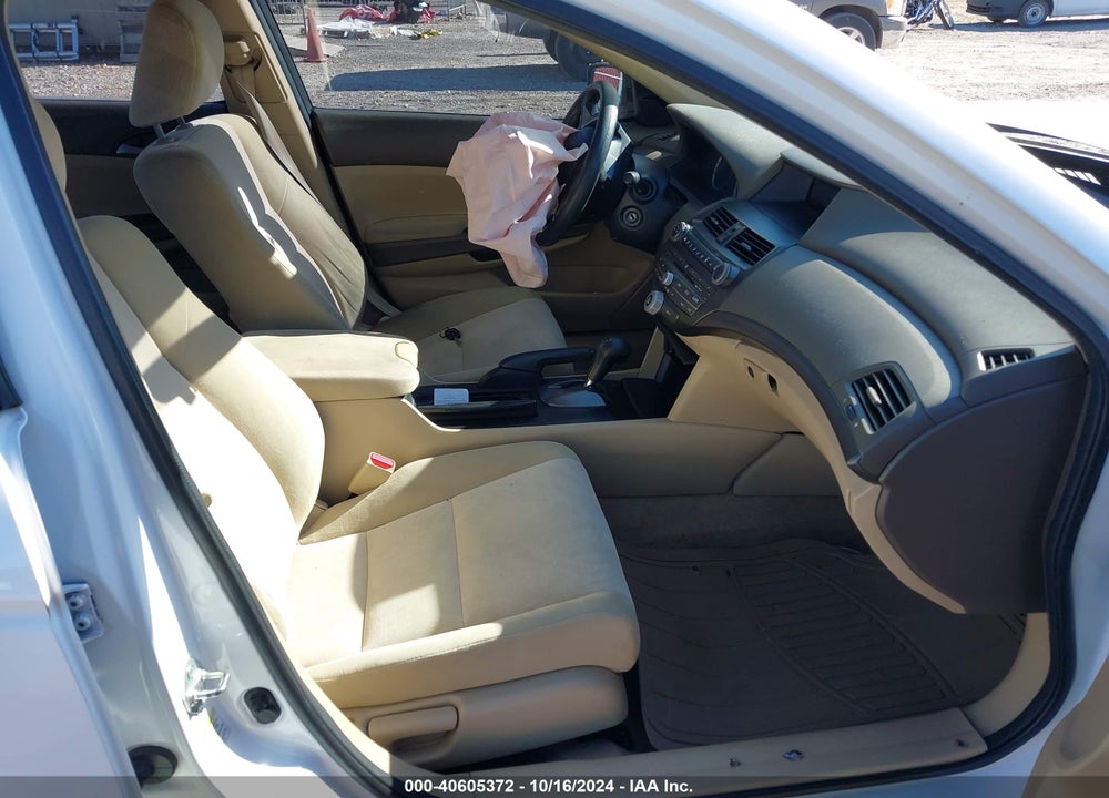 2010 HONDA ACCORD 2.4 LX-P VIN: 1HGCP2F45AA010745
