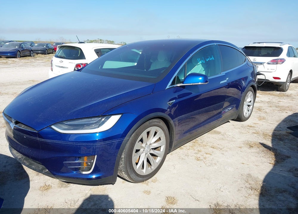 2016 TESLA MODEL X VIN: 5YJXCAE23GF008112