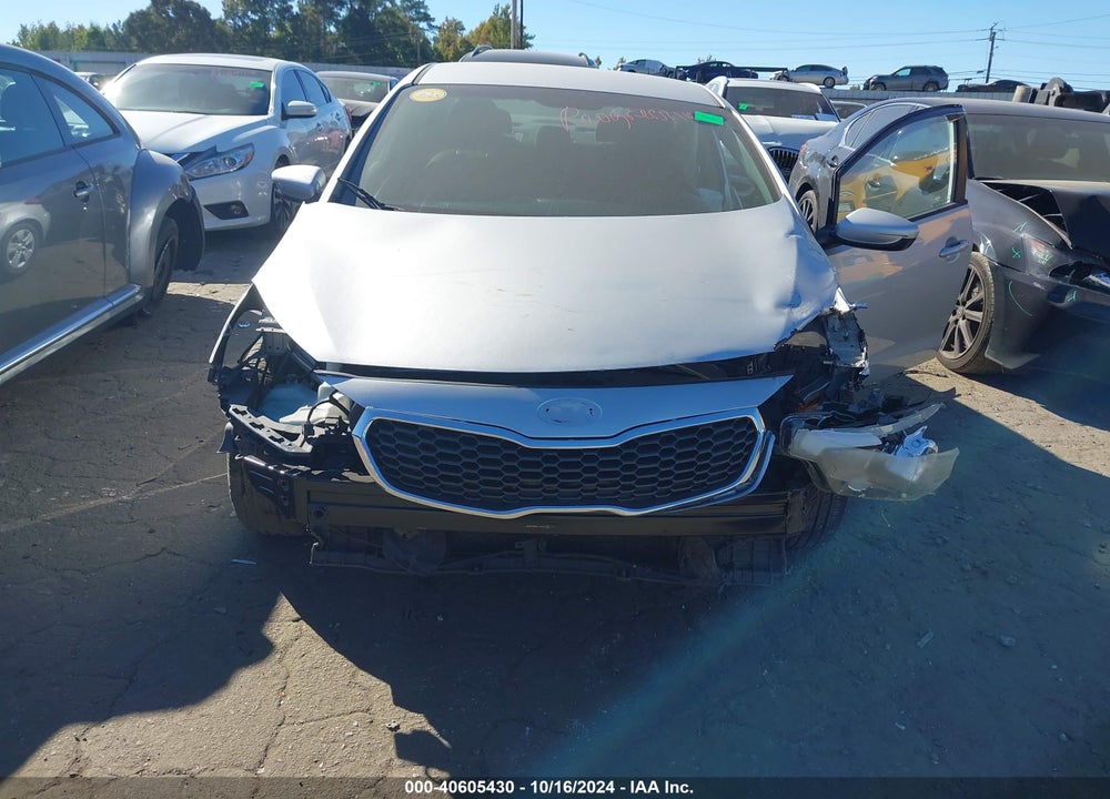 2016 KIA FORTE LX VIN: KNAFK4A65G5563117