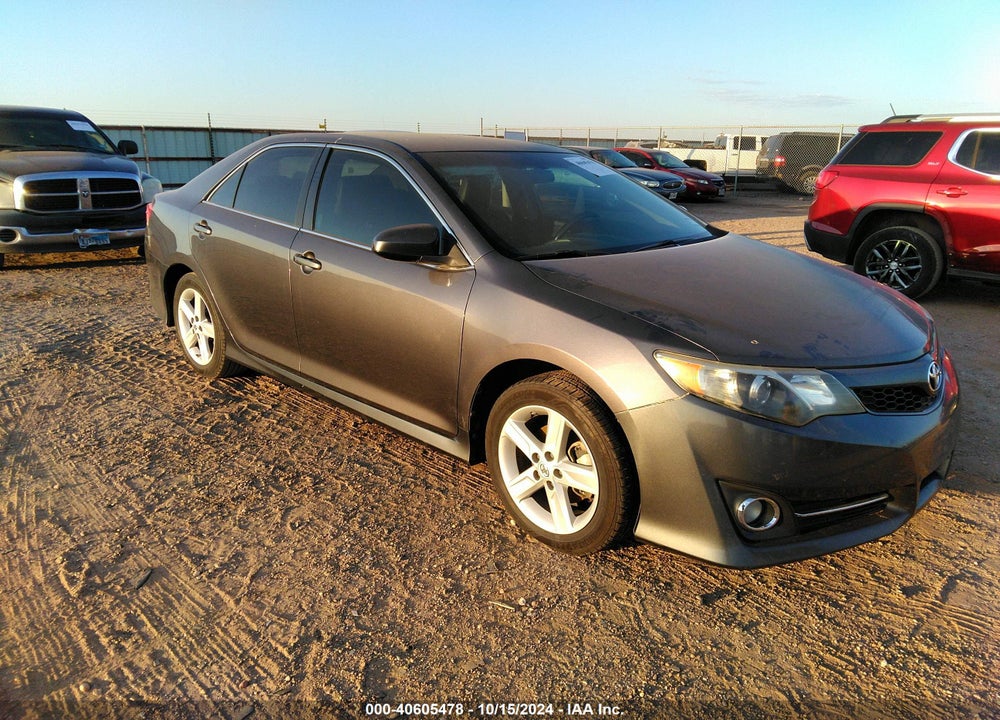 2012 TOYOTA CAMRY SE VIN: 4T1BF1FK5CU133237