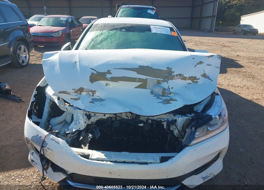 2017 HONDA ACCORD VIN: 1HGCR2F69HA183352