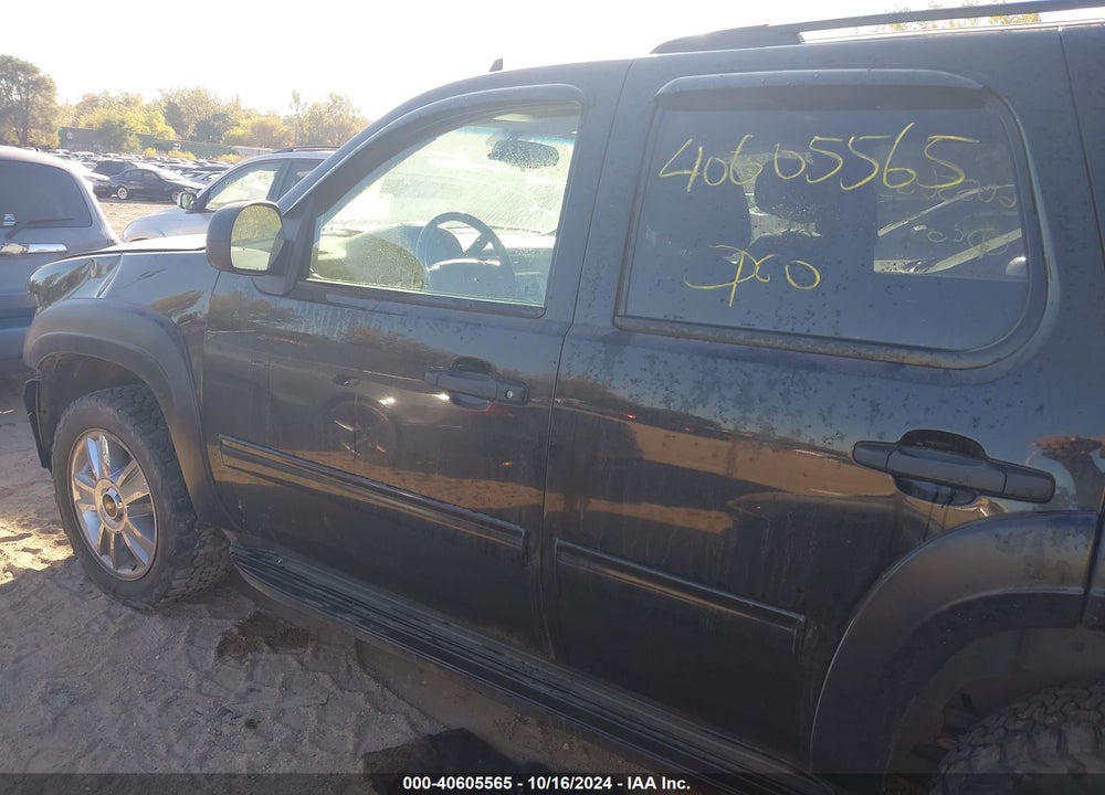 2010 CHEVROLET TAHOE LS VIN: 1GNUKAE01AR106147