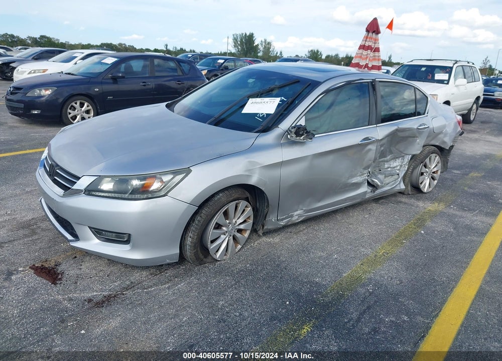 2013 HONDA ACCORD EX-L VIN: 1HGCR2F83DA136099