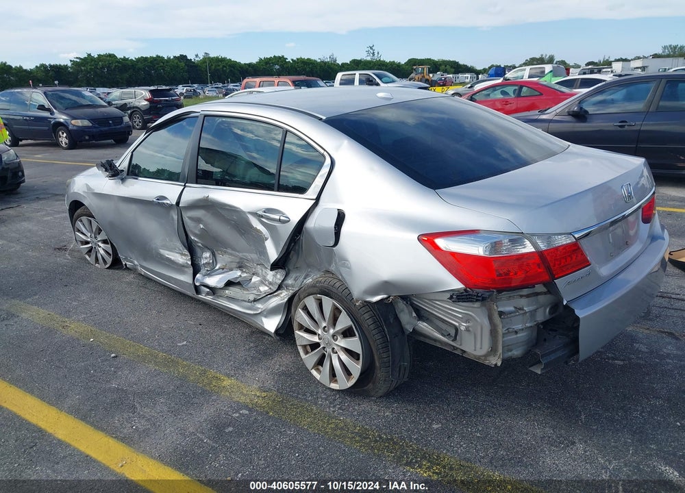 2013 HONDA ACCORD EX-L VIN: 1HGCR2F83DA136099