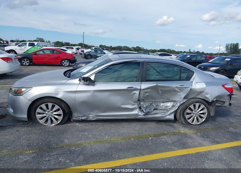 2013 HONDA ACCORD EX-L VIN: 1HGCR2F83DA136099
