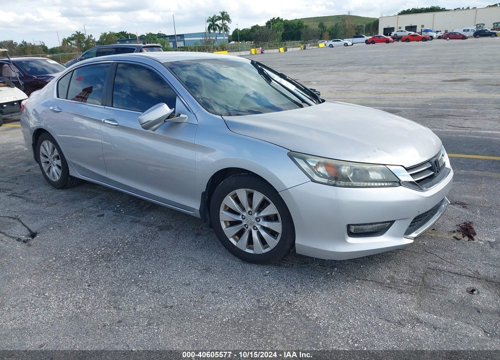 2013 HONDA ACCORD EX-L VIN: 1HGCR2F83DA136099