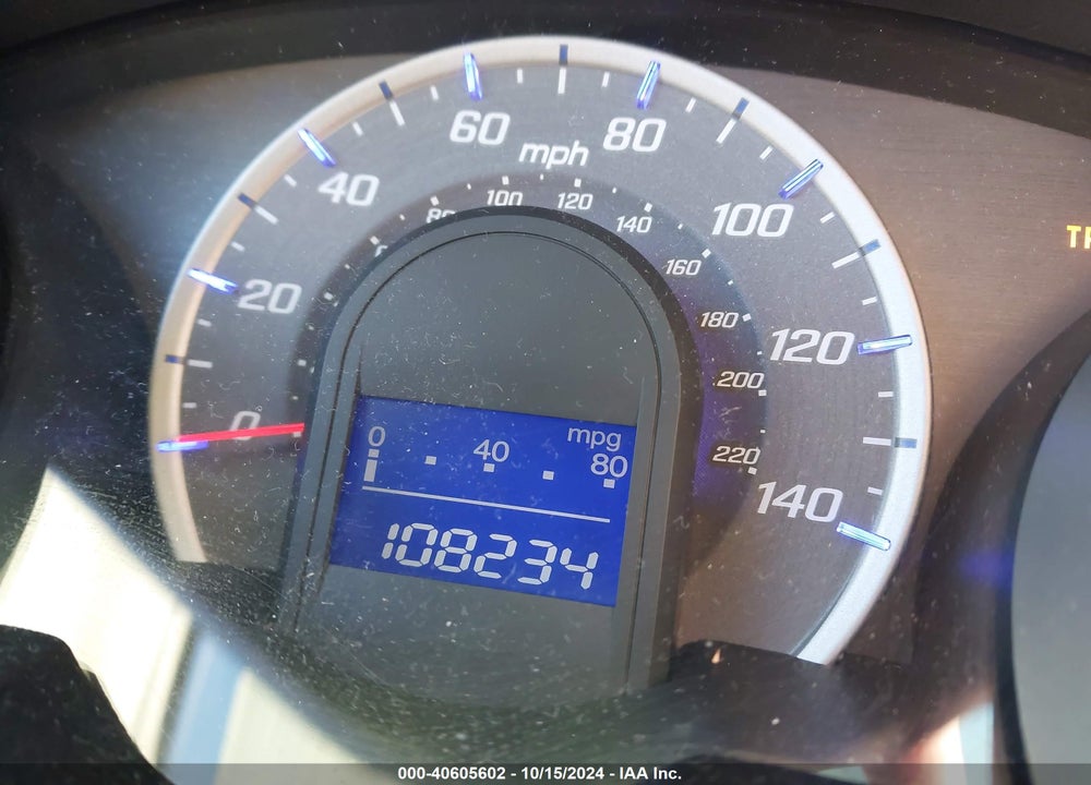 2013 HONDA FIT VIN: JHMGE8H32DC075217