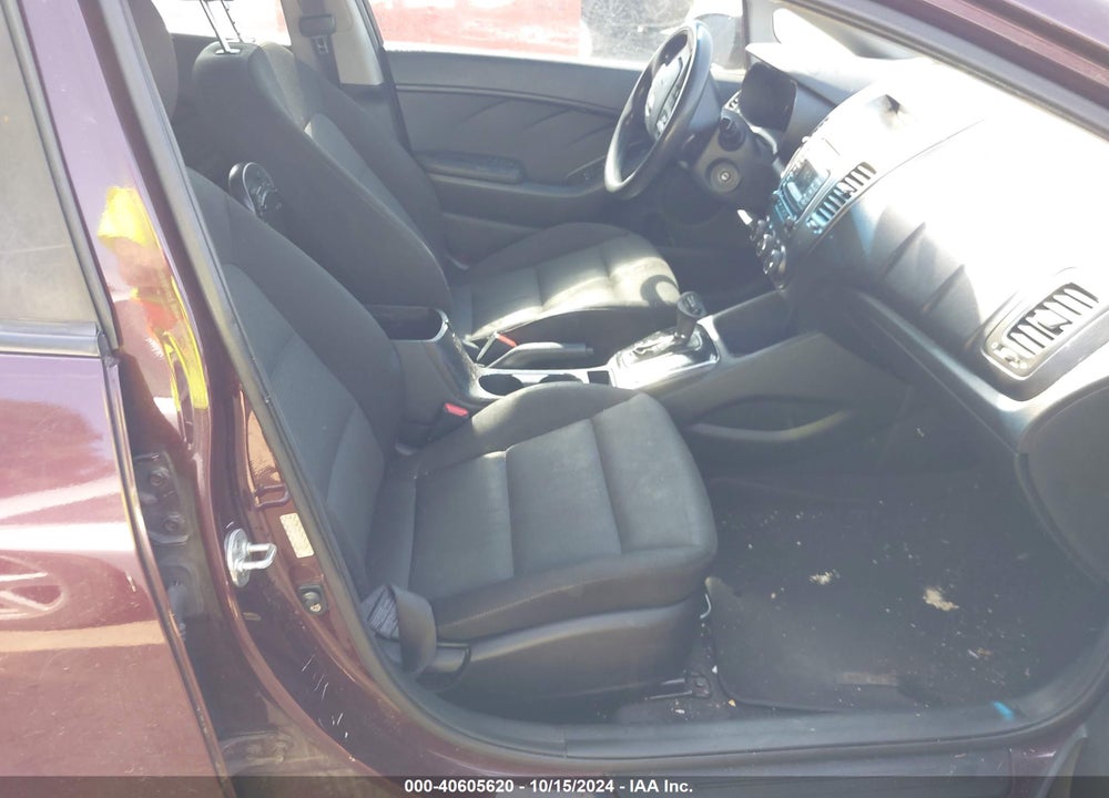 2017 KIA FORTE LX VIN: 3KPFK4A71HE010692