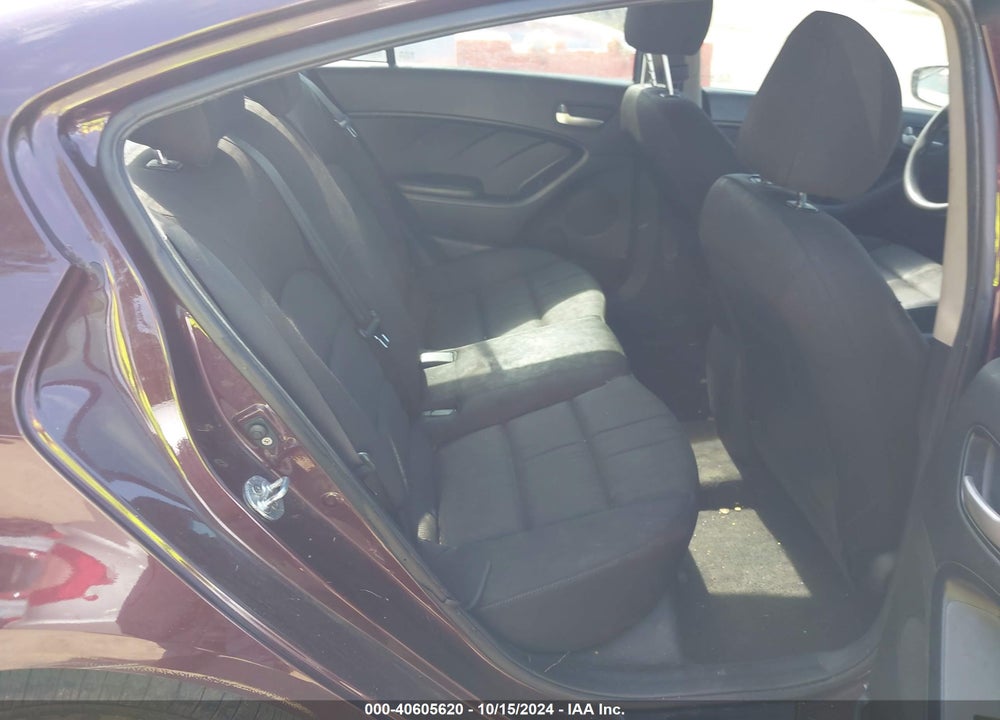 2017 KIA FORTE LX VIN: 3KPFK4A71HE010692