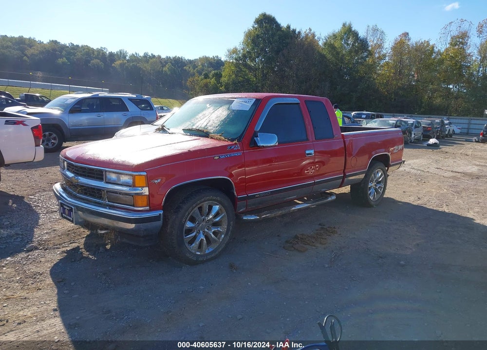 1999 CHEVROLET K1500 LS VIN: 1GCEK19R1XR114280