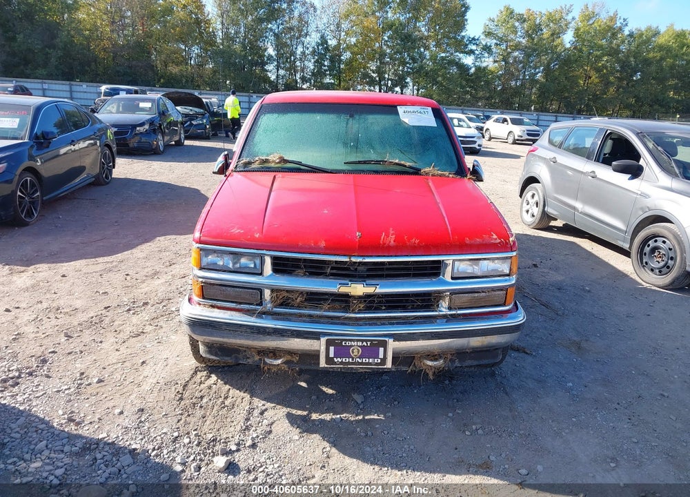 1999 CHEVROLET K1500 LS VIN: 1GCEK19R1XR114280