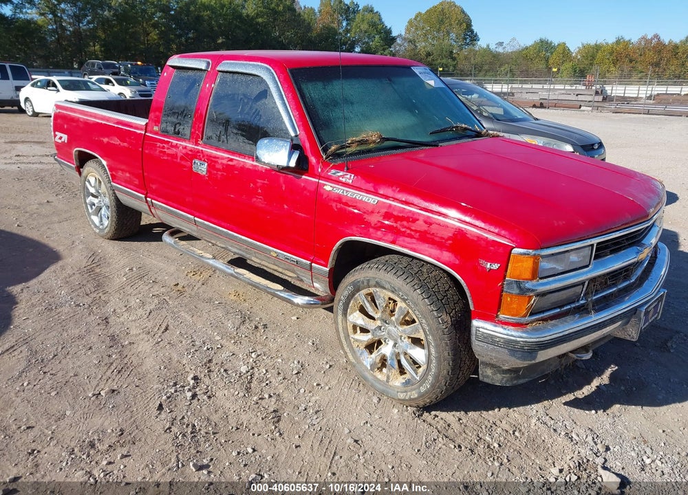 1999 CHEVROLET K1500 LS VIN: 1GCEK19R1XR114280