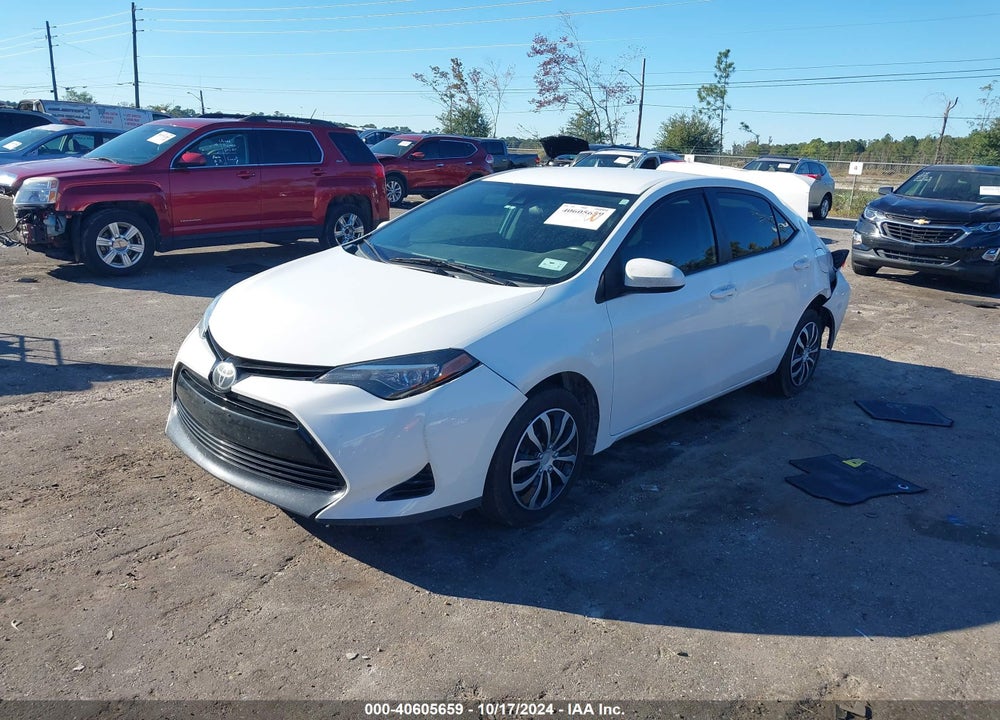 2018 TOYOTA COROLLA LE VIN: 5YFBURHE6JP783379