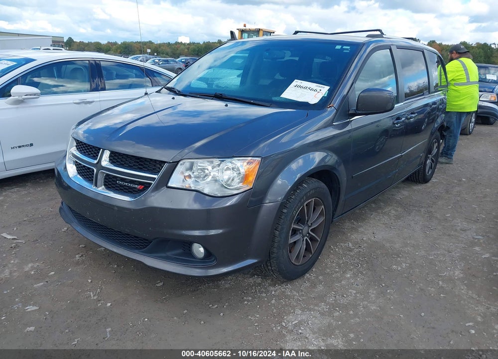 2017 DODGE GRAND CARAVAN SXT VIN: 2C4RDGCG0HR852444