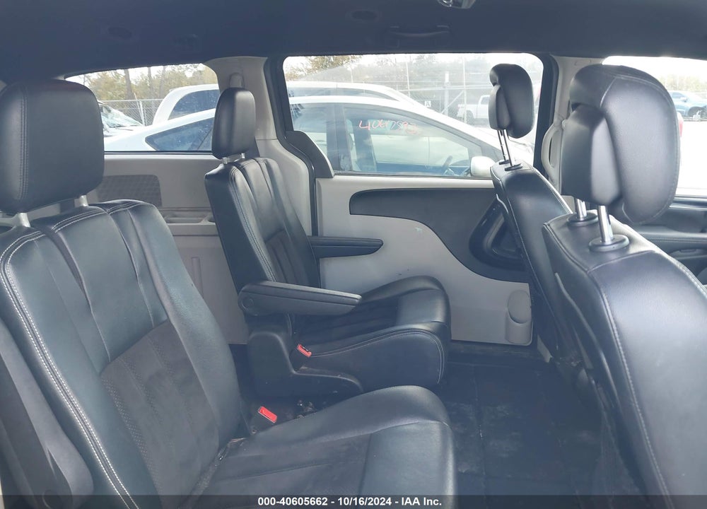 2017 DODGE GRAND CARAVAN SXT VIN: 2C4RDGCG0HR852444