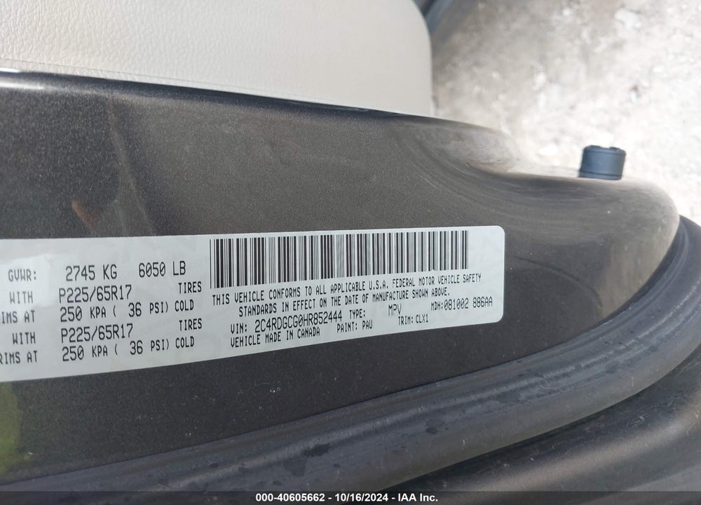 2017 DODGE GRAND CARAVAN SXT VIN: 2C4RDGCG0HR852444