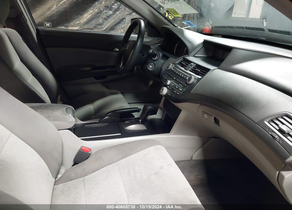 2009 HONDA ACCORD 2.4 LX VIN: 1HGCP26309A178148