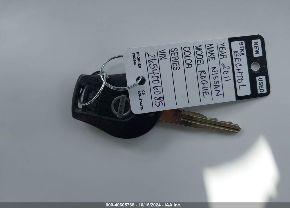 2011 NISSAN ROGUE S VIN: JN8AS5MV0BW274370