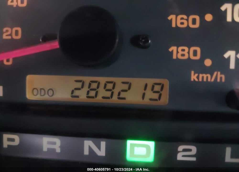 2001 TOYOTA 4RUNNER SR5 V6 VIN: JT3GN86R410189598