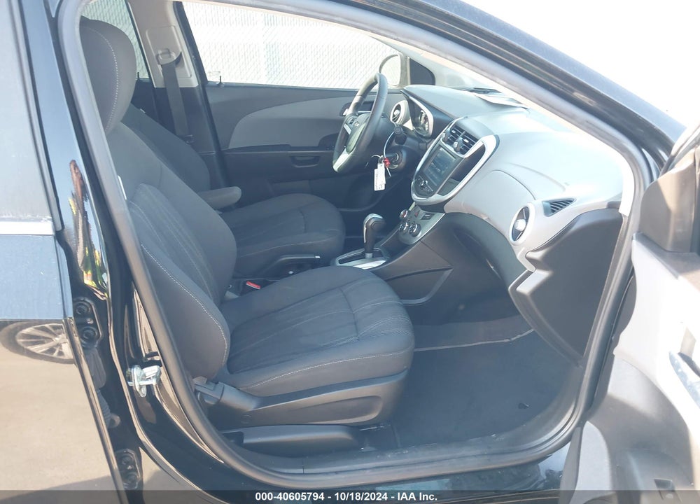 2017 CHEVROLET SONIC LT AUTO VIN: 1G1JD5SH8H4134065
