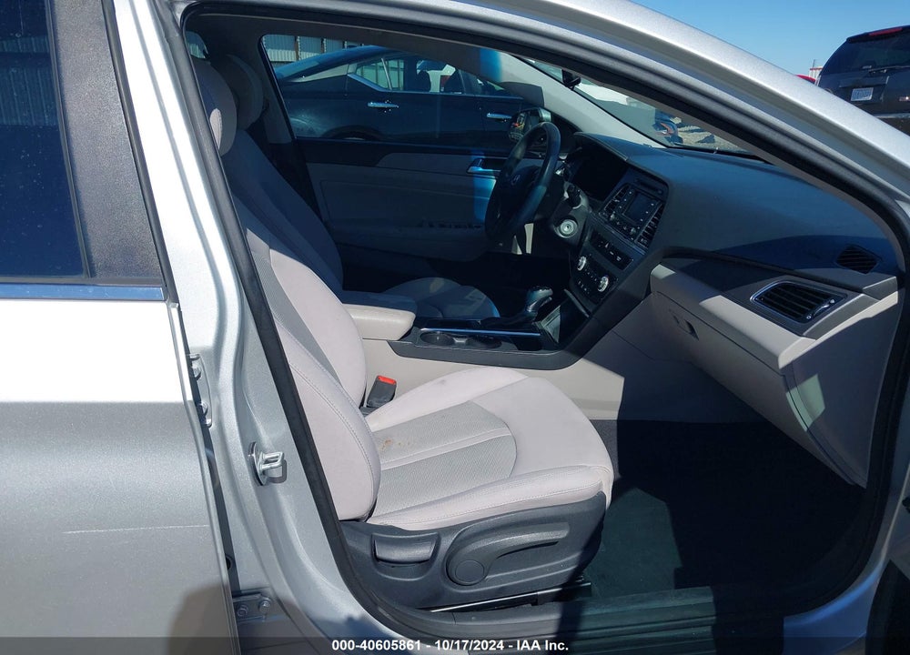2015 HYUNDAI SONATA ECO VIN: 5NPE24AA3FH192671