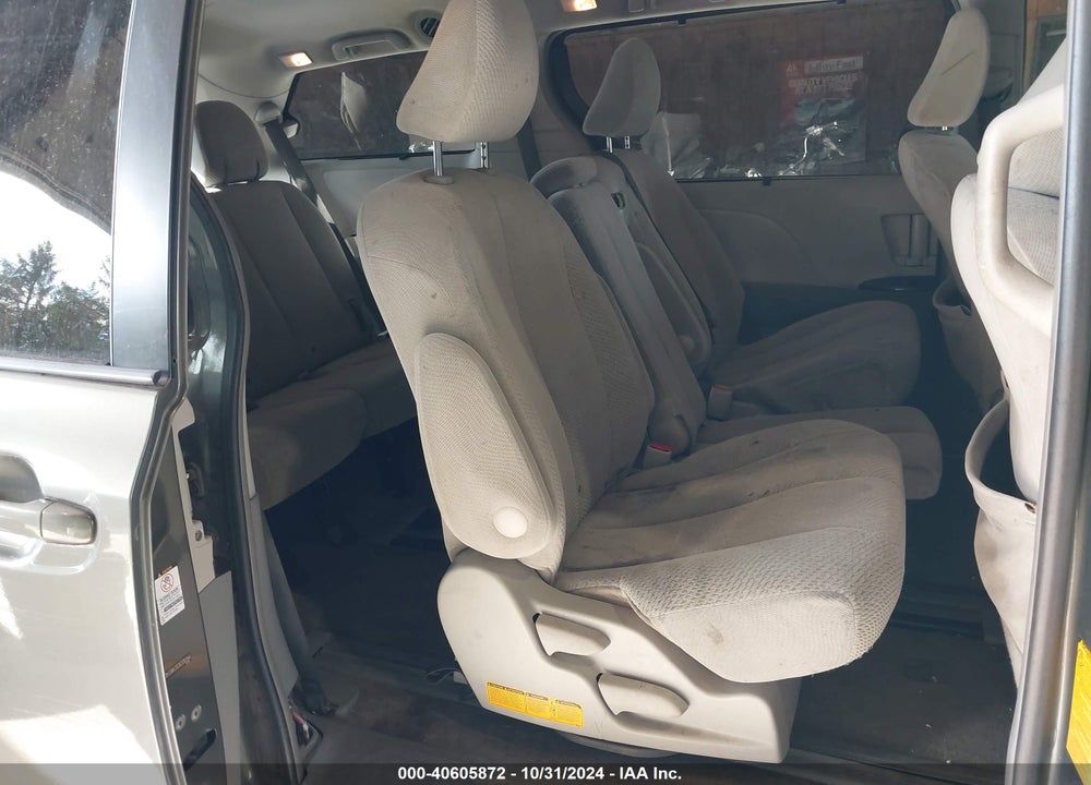 2012 TOYOTA SIENNA LE V6 8 PASSENGER VIN: 5TDKK3DCXCS263946