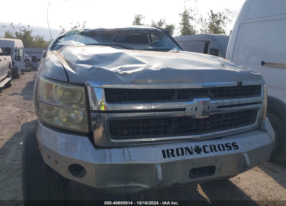2007 CHEVROLET SILVERADO 2500HD WORK TRUCK VIN: 1GCHC24KX7E566990
