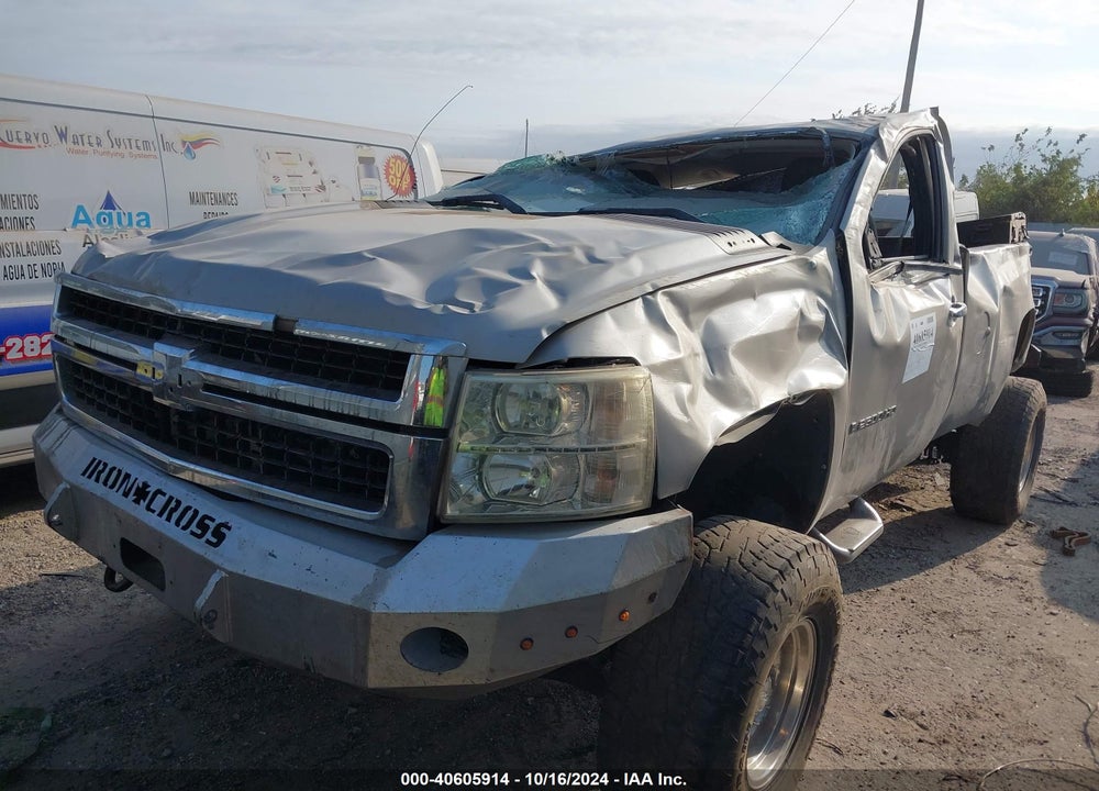 2007 CHEVROLET SILVERADO 2500HD WORK TRUCK VIN: 1GCHC24KX7E566990