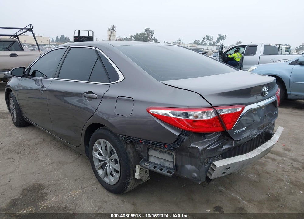 2015 TOYOTA CAMRY LE VIN: 4T1BF1FK7FU038991
