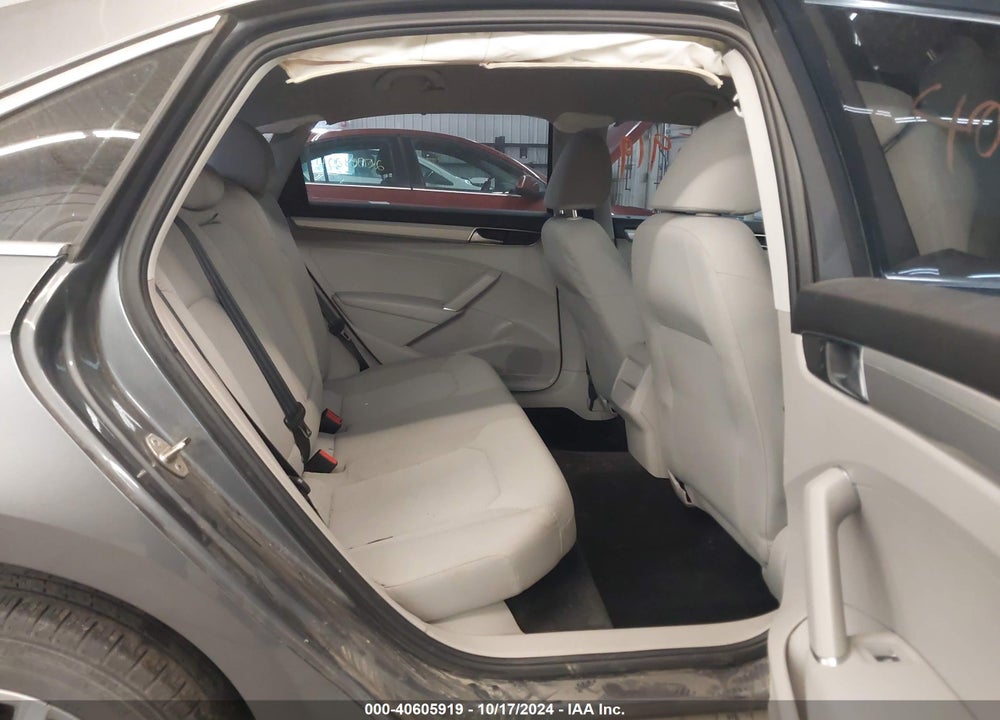 2016 VOLKSWAGEN PASSAT 1.8T S VIN: 1VWAT7A32GC012802