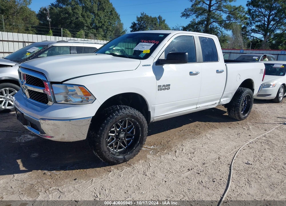 2017 RAM 1500 SLT 4X4 6'4 BOX VIN: 1C6RR7GG6HS807221