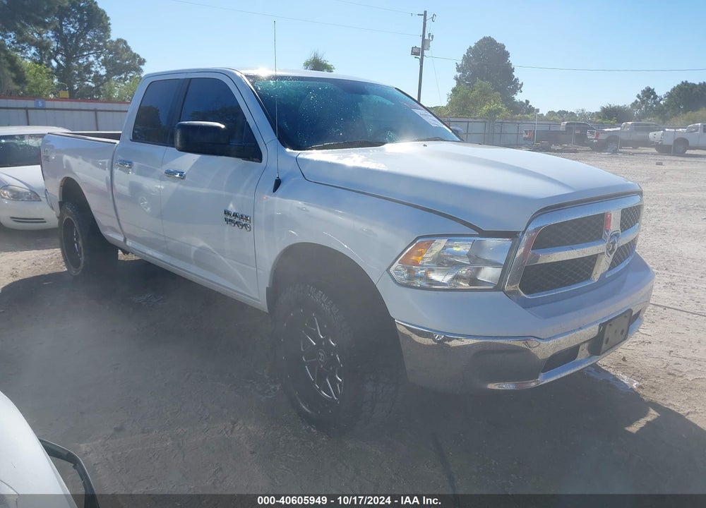2017 RAM 1500 SLT 4X4 6'4 BOX VIN: 1C6RR7GG6HS807221
