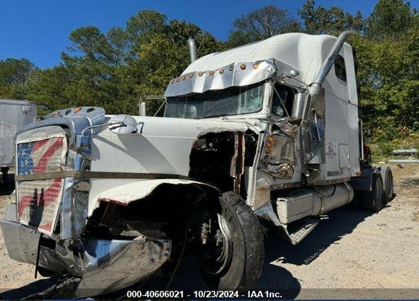 1998 FREIGHTLINER CONVENTIONAL FLD120 VIN: 1FUPCSZB6WL962213