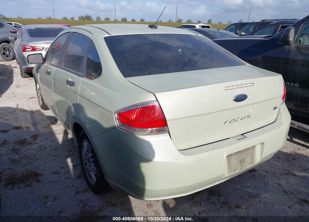 2010 FORD FOCUS SE VIN: 1FAHP3FN5AW165971