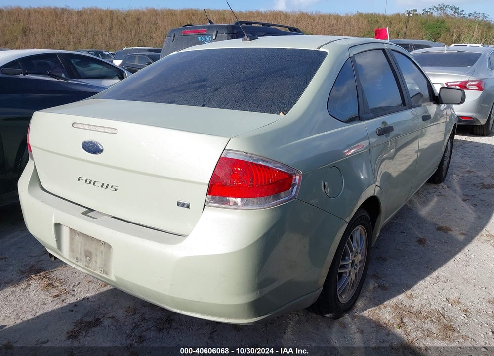 2010 FORD FOCUS SE VIN: 1FAHP3FN5AW165971