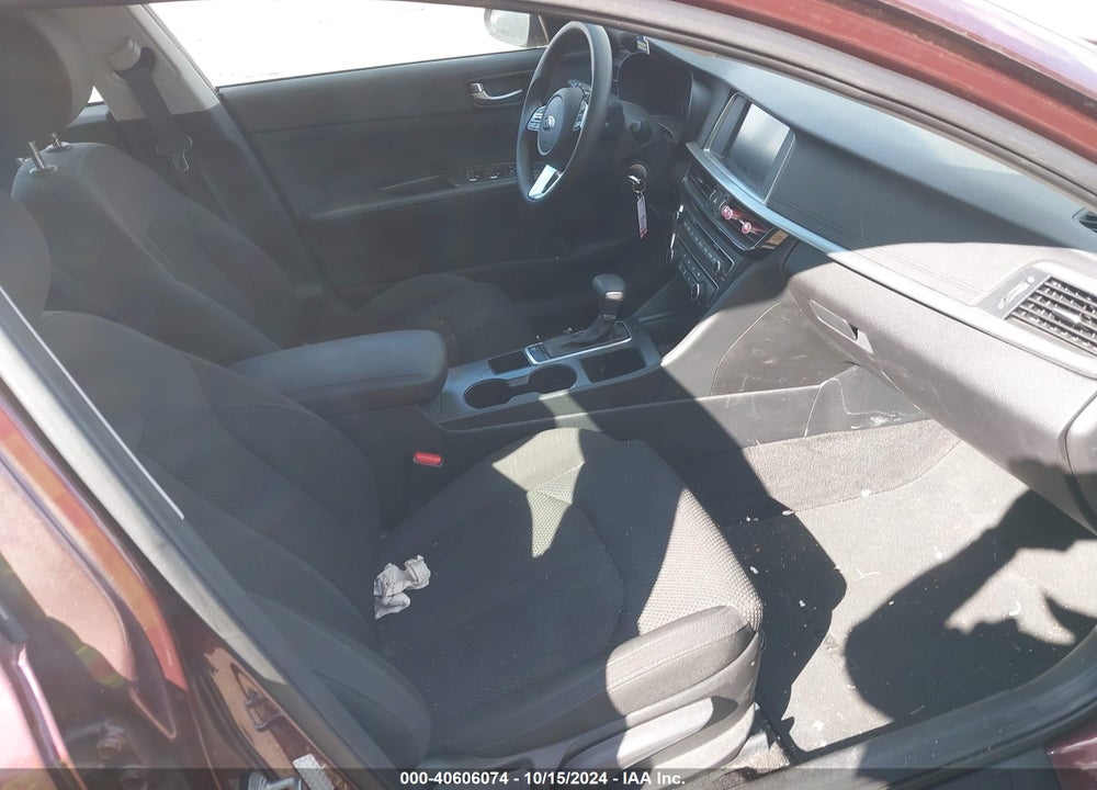 2019 KIA OPTIMA LX VIN: 5XXGT4L37KG348902