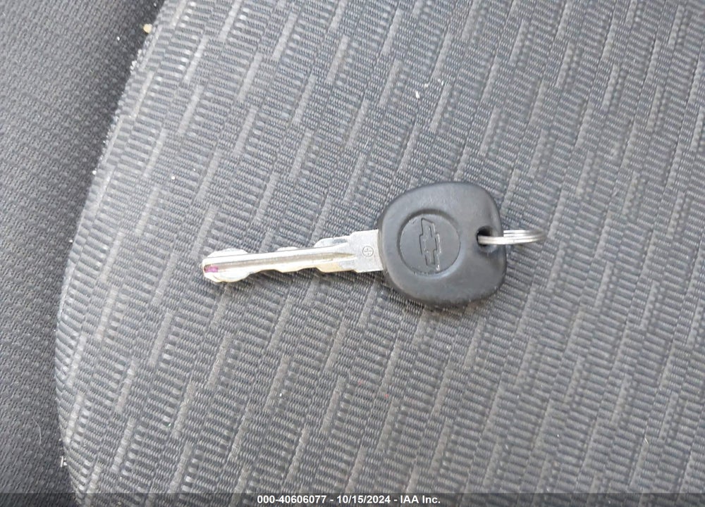 2011 CHEVROLET HHR LT VIN: 3GNBABFW3BS664616
