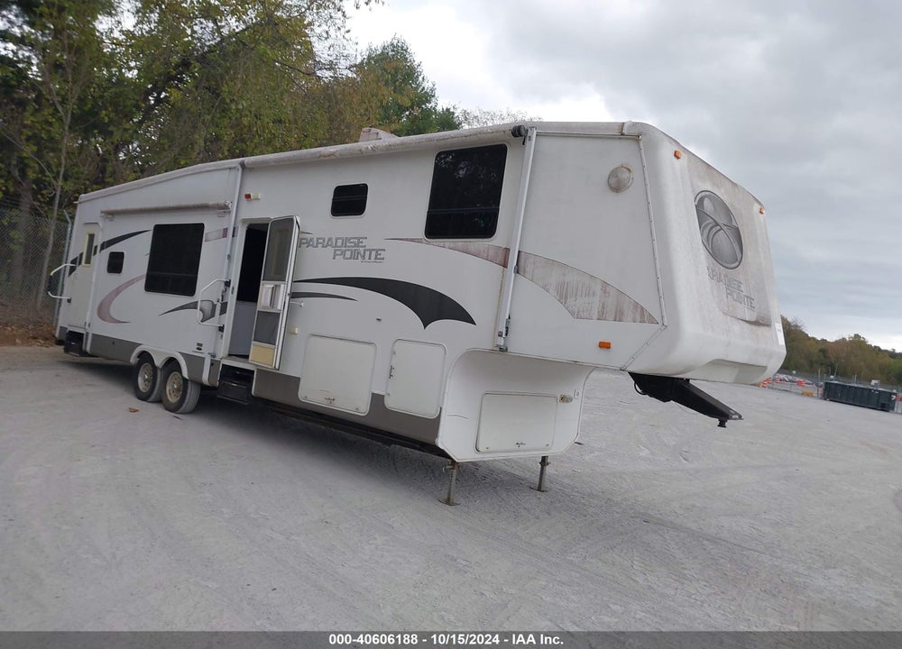 2007 CROS ROADS PARAD VIN: 4V0FC35207E002119