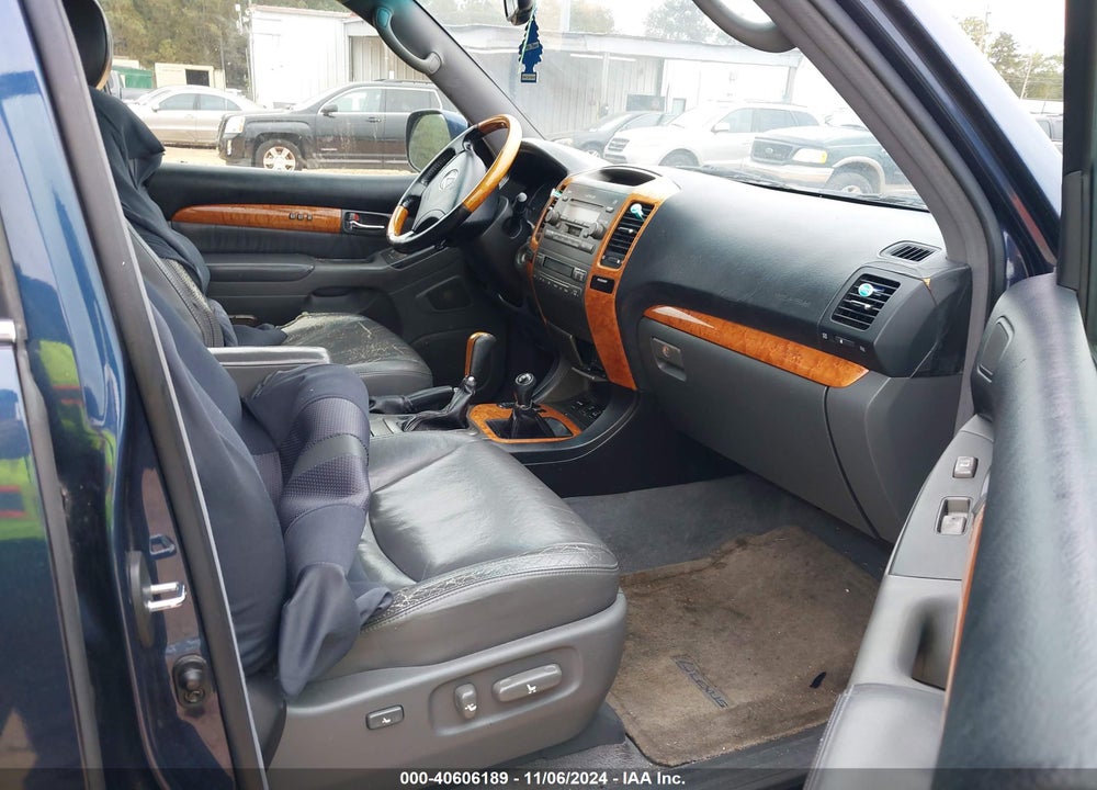 2004 LEXUS GX 470 VIN: JTJBT20X740063172