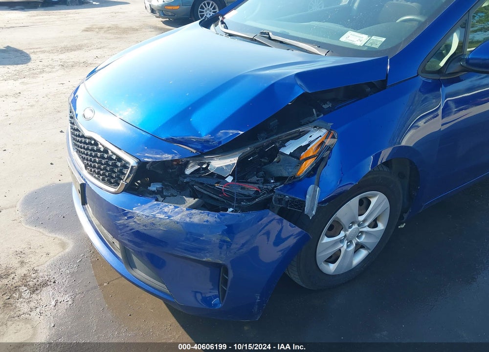 2017 KIA FORTE LX VIN: 3KPFK4A75HE085685
